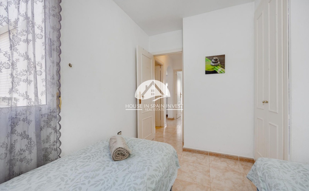 Resale - Top floor bungalow - Torrevieja - Carrefour