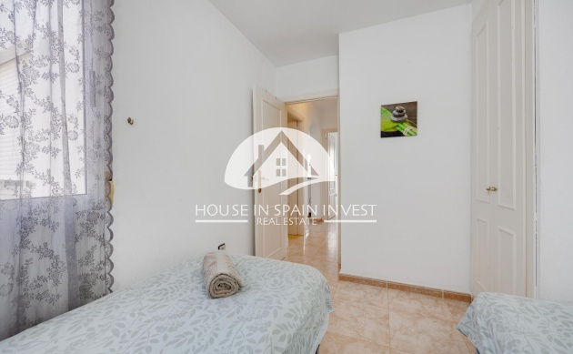 Resale - Top floor bungalow - Torrevieja - Carrefour