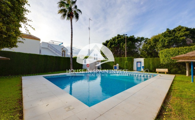 Resale - Top floor bungalow - Torrevieja - Carrefour