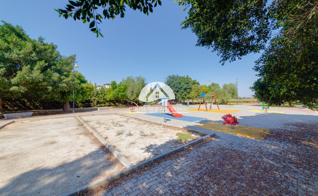 Resale - Top floor bungalow - Torrevieja - Carrefour