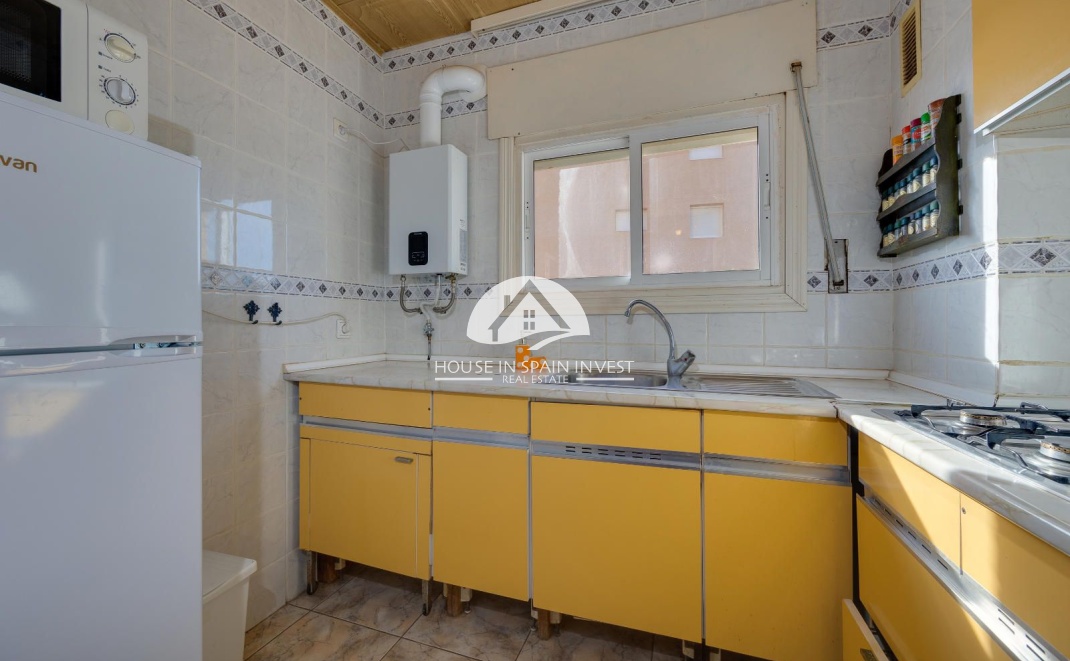 Resale - Apartment  - Guardamar del Segura - Guardamar - El Raso