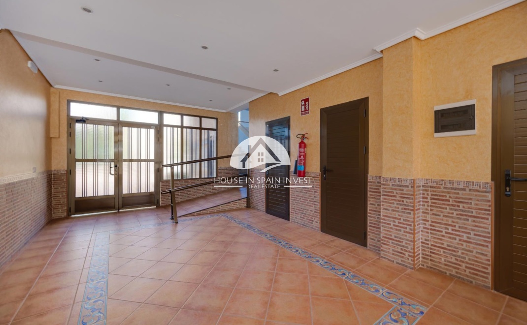 Resale - Apartment  - Guardamar del Segura - Guardamar - El Raso