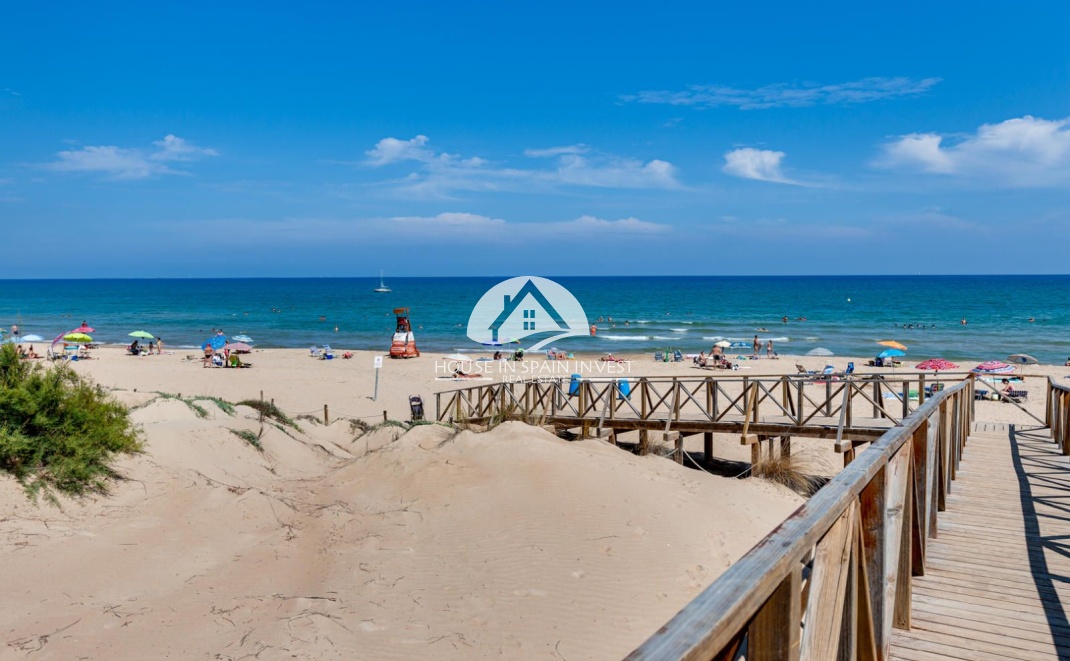 Resale - Apartment  - Guardamar del Segura - Guardamar - El Raso