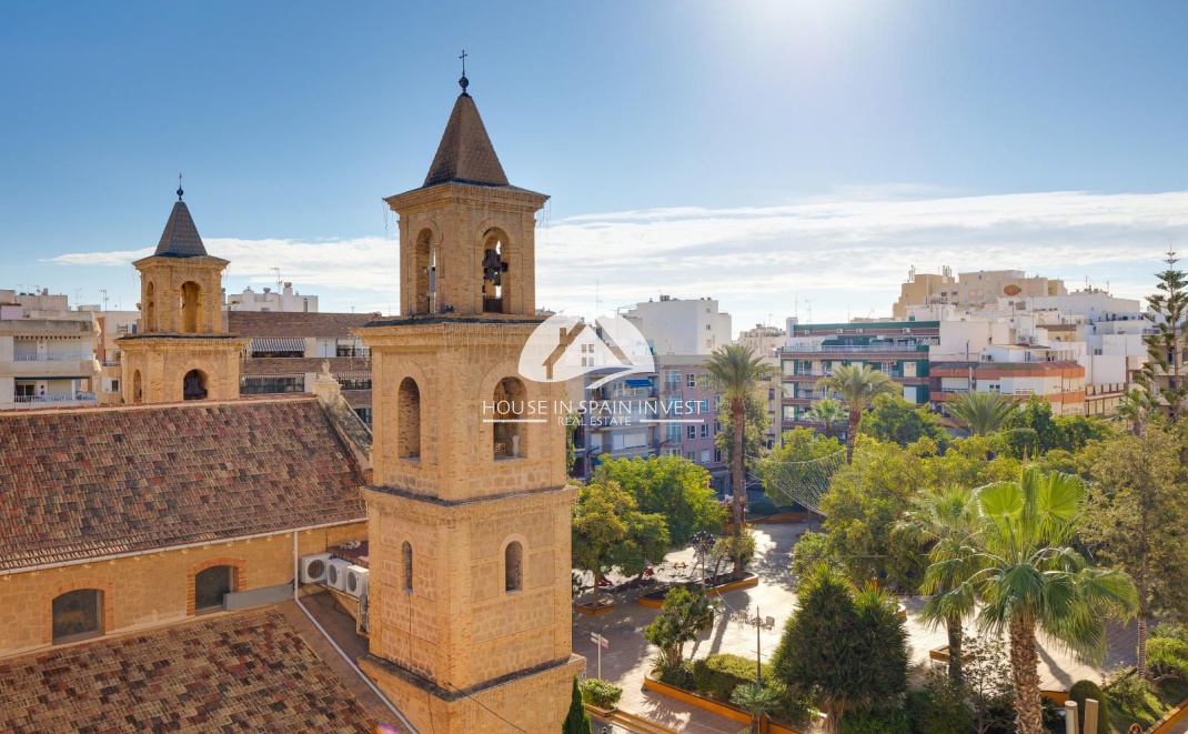 Resale - Apartment  - Torrevieja - Centro