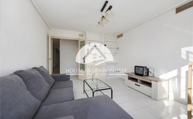 Resale - Apartment  - Torrevieja - Centro