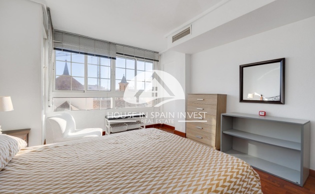 Resale - Apartment  - Torrevieja - Centro