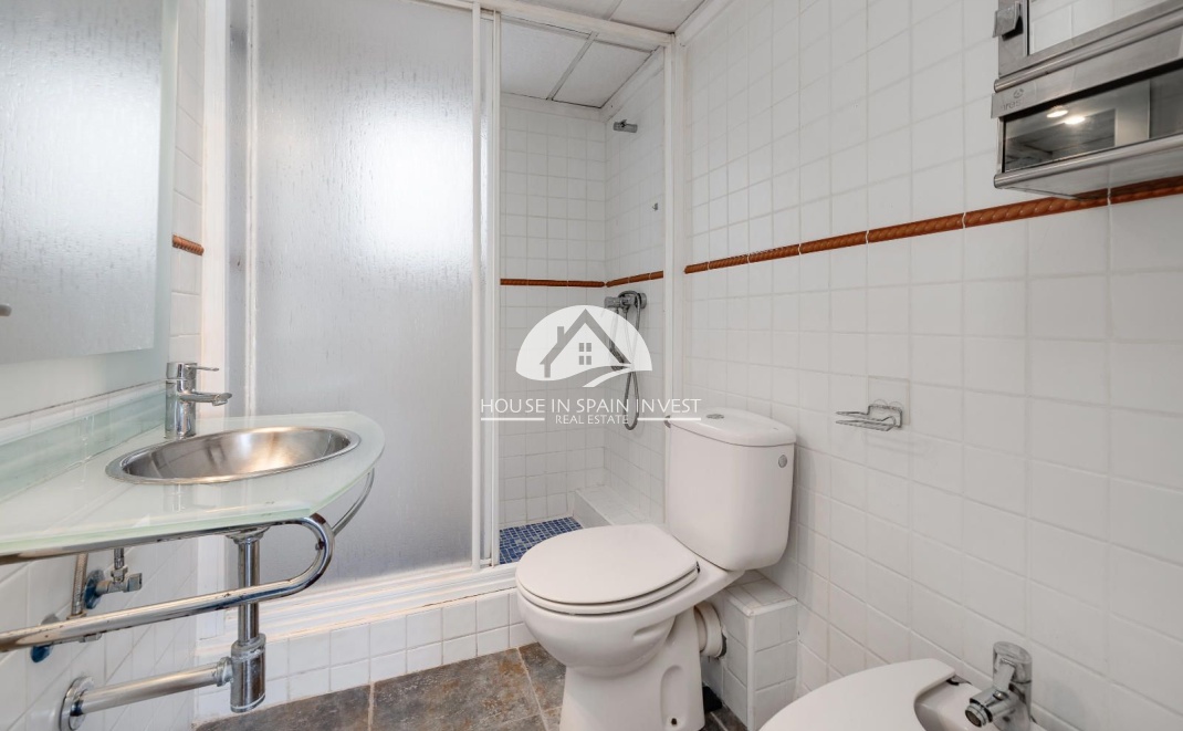 Resale - Apartment  - Torrevieja - Centro