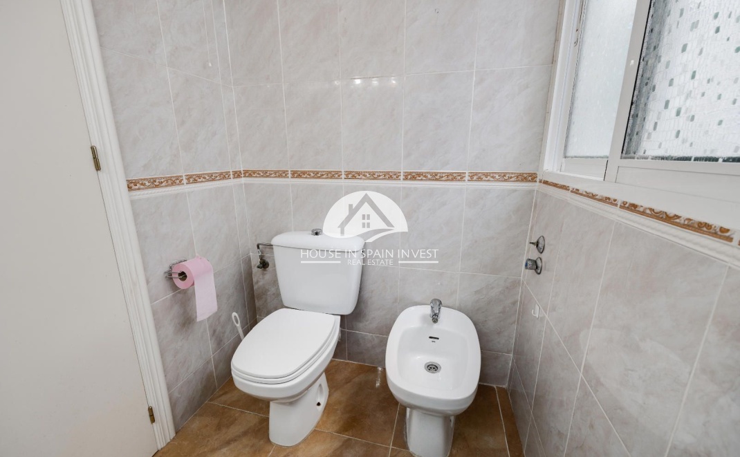 Resale - Apartment  - Torrevieja - Centro