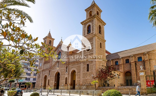 Resale - Apartment  - Torrevieja - Centro