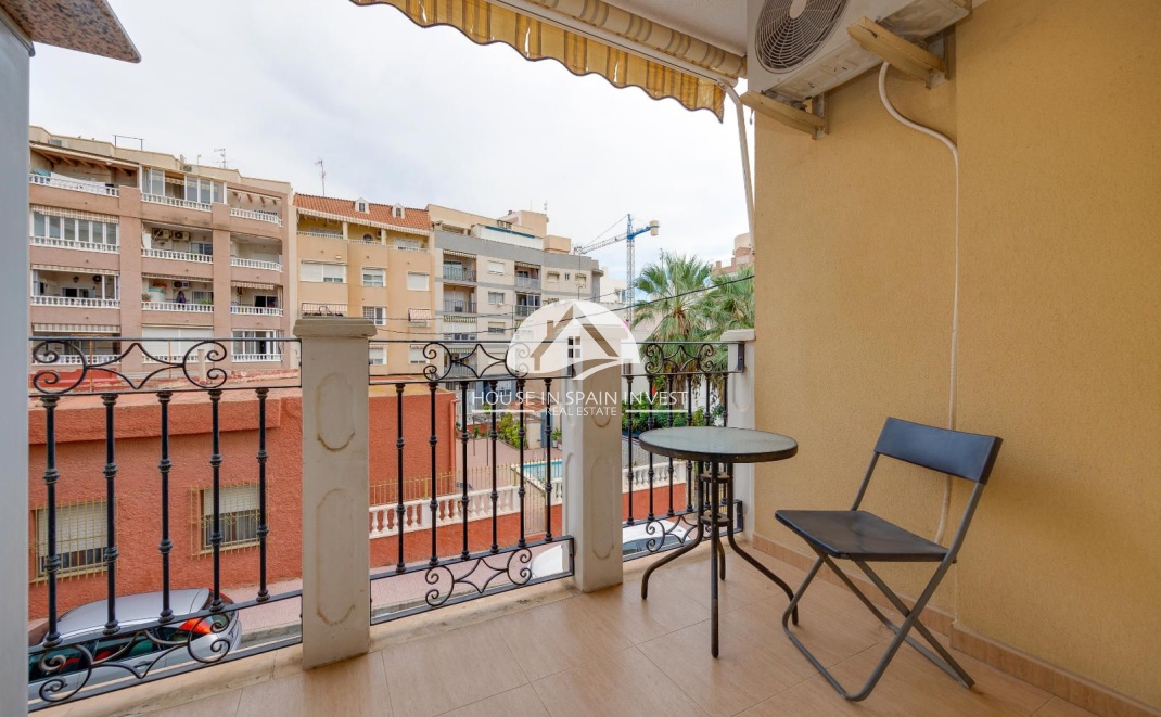 Resale - Apartment  - Torrevieja - Centro
