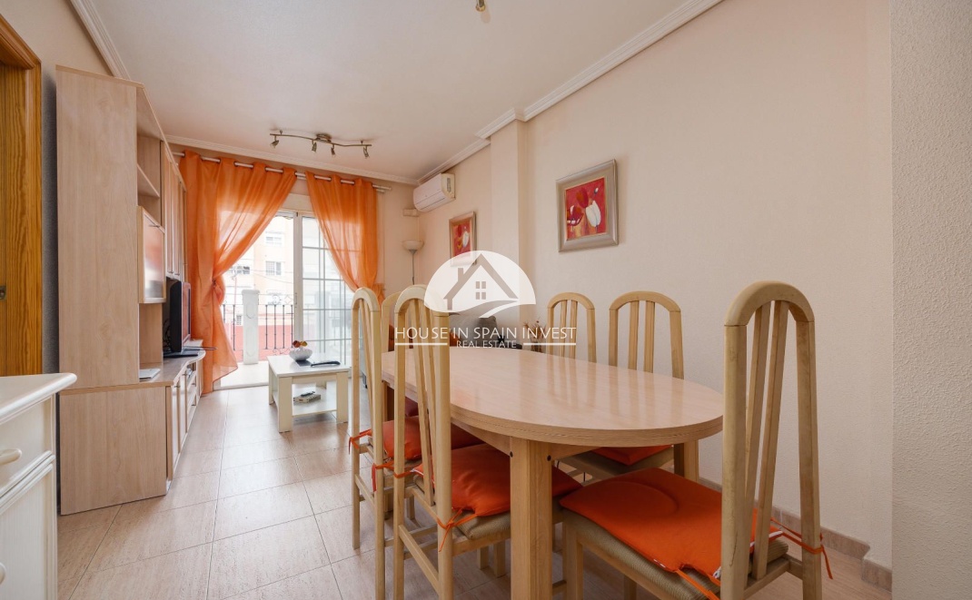 Resale - Apartment  - Torrevieja - Centro