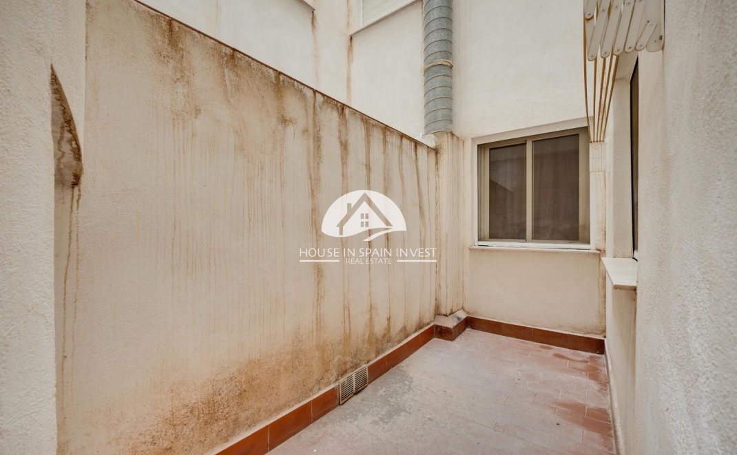 Resale - Apartment  - Torrevieja - Centro