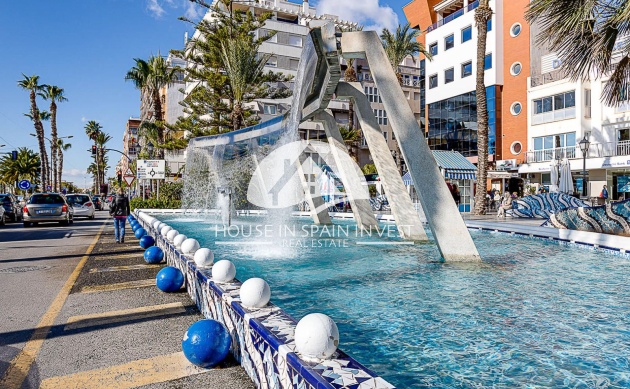 Resale - Apartment  - Torrevieja - Centro