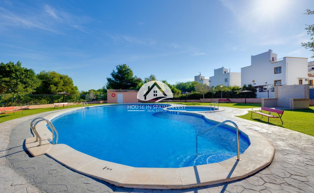Reventa - Bungalow planta alta - Orihuela Costa - Los Altos