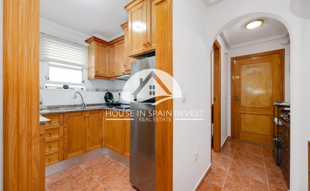 Resale - Apartment  - Guardamar del Segura - Guardamar - El Raso