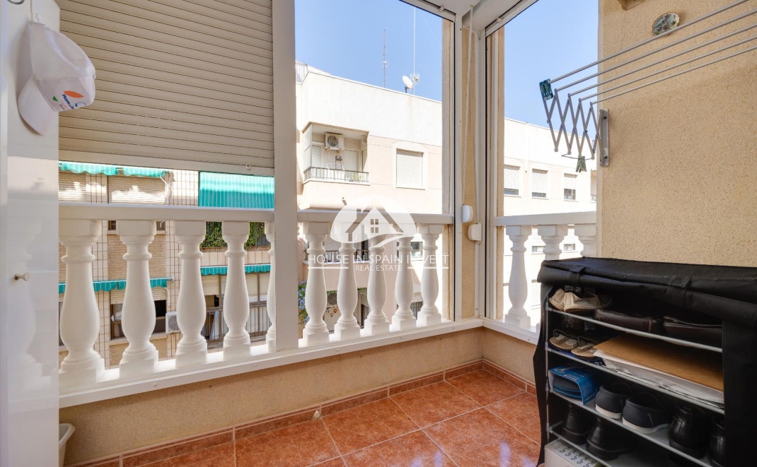 Resale - Apartment  - Guardamar del Segura - Guardamar - El Raso