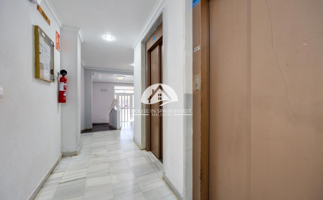 Resale - Apartment  - Guardamar del Segura - Guardamar - El Raso