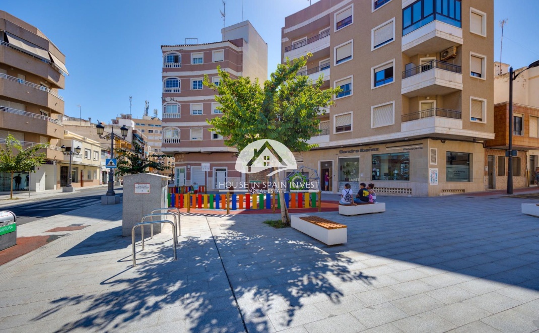 Resale - Apartment  - Guardamar del Segura - Guardamar - El Raso