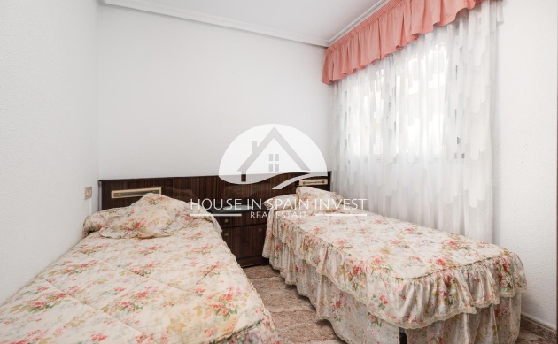 Resale - Apartment  - Guardamar del Segura - Guardamar - El Raso