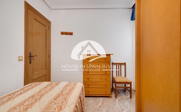 Resale - Apartment  - Guardamar del Segura - Guardamar - El Raso