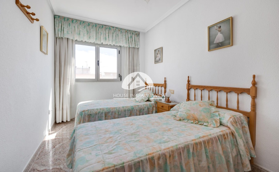 Resale - Apartment  - Guardamar del Segura - Guardamar - El Raso