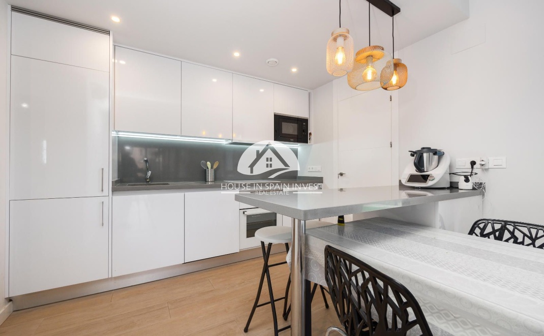 Herverkoop - Appartement - Orihuela Costa - Las Filipinas