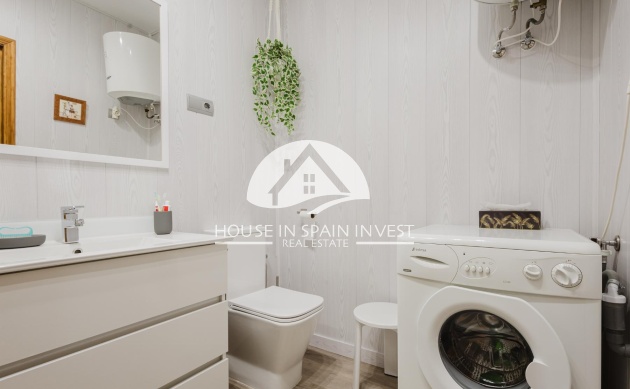 Herverkoop - Gelijkvloerse bungalow - Torrevieja - El Acequión - Los Náufragos