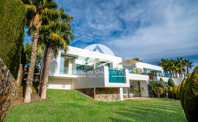 Herverkoop - Villa - Orihuela Costa