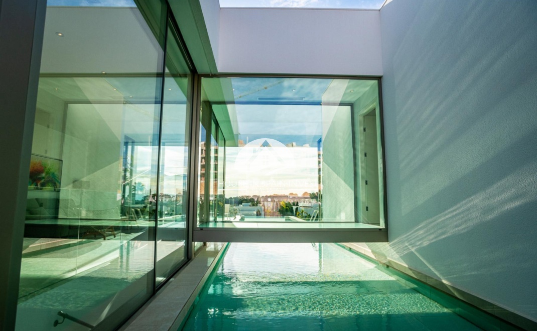 Herverkoop - Villa - Orihuela Costa