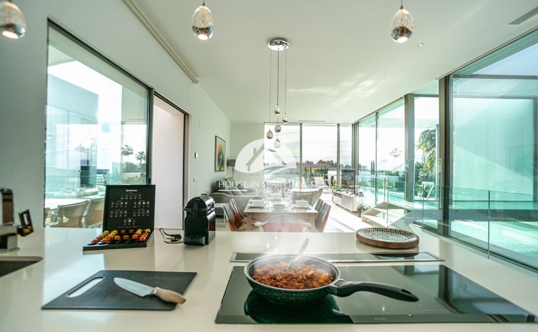 Herverkoop - Villa - Orihuela Costa