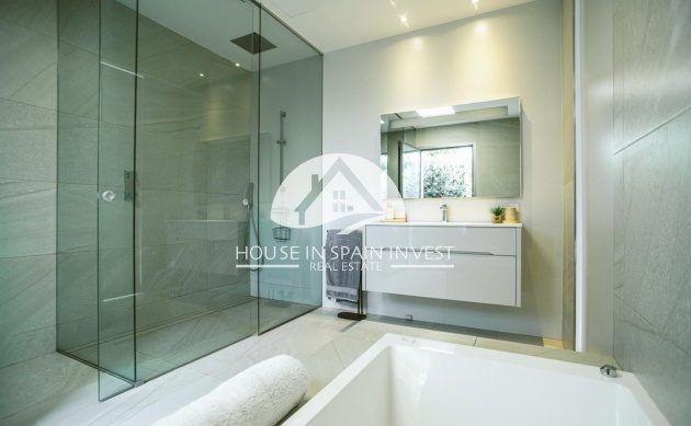 Herverkoop - Villa - Orihuela Costa