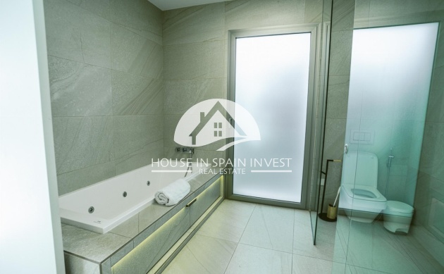 Herverkoop - Villa - Orihuela Costa