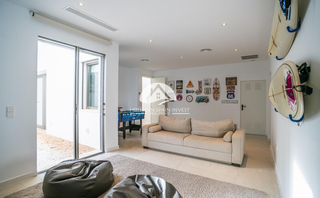 Herverkoop - Villa - Orihuela Costa