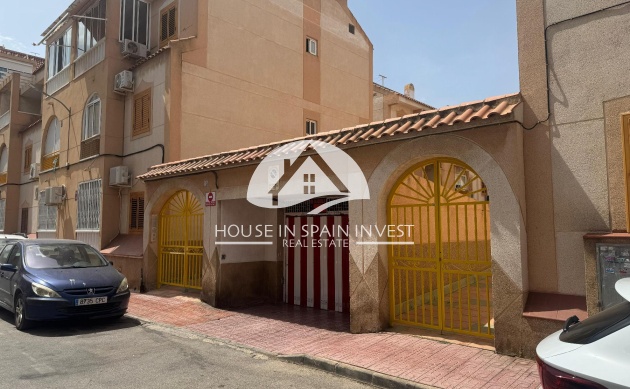 Resale - Garage - Torrevieja - El Acequión - Los Náufragos