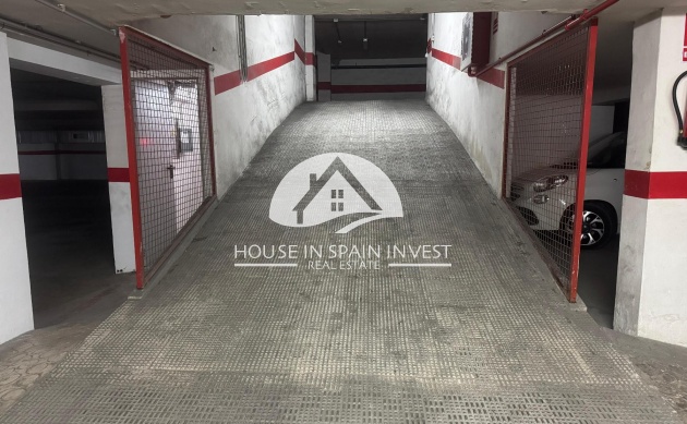 Resale - Garage - Torrevieja - El Acequión - Los Náufragos