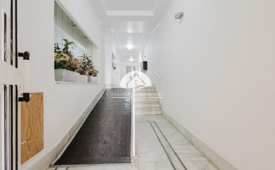 Reventa - Apartamento - Torrevieja - El Acequión - Los Náufragos