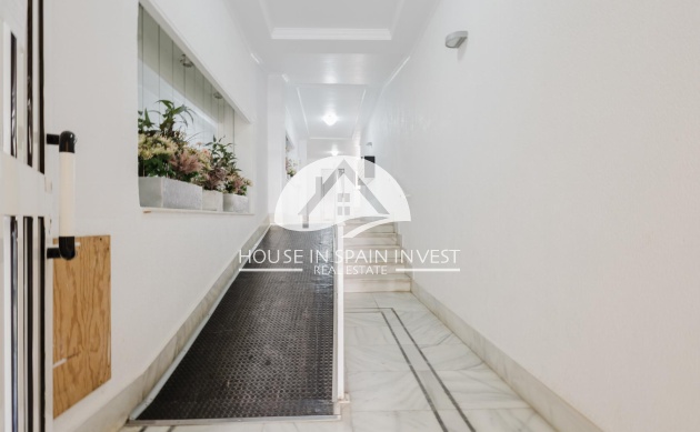 Reventa - Apartamento - Torrevieja - El Acequión - Los Náufragos