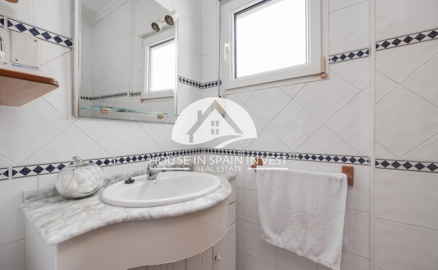 Herverkoop - Appartement - Torrevieja - El Acequión - Los Náufragos