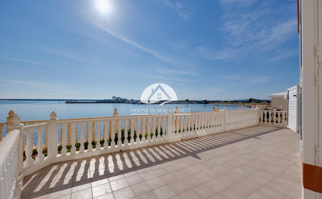 Resale - Apartment  - Torrevieja - El Acequión - Los Náufragos
