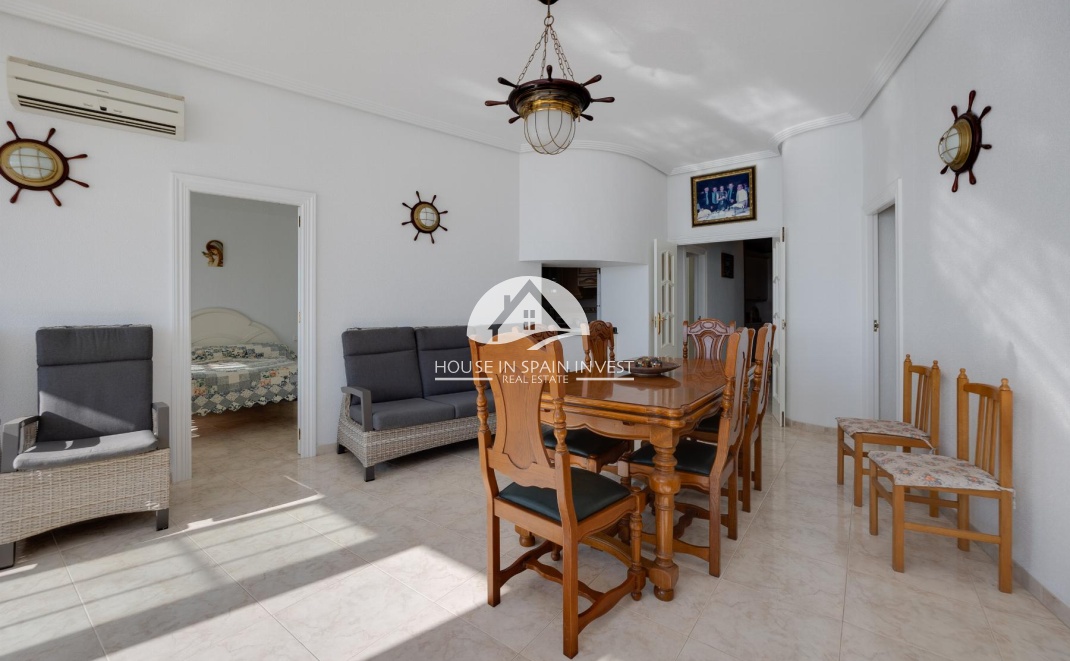 Resale - Apartment  - Torrevieja - El Acequión - Los Náufragos