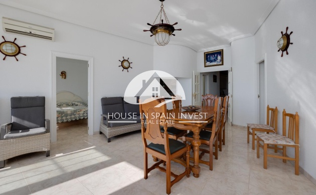 Resale - Apartment  - Torrevieja - El Acequión - Los Náufragos