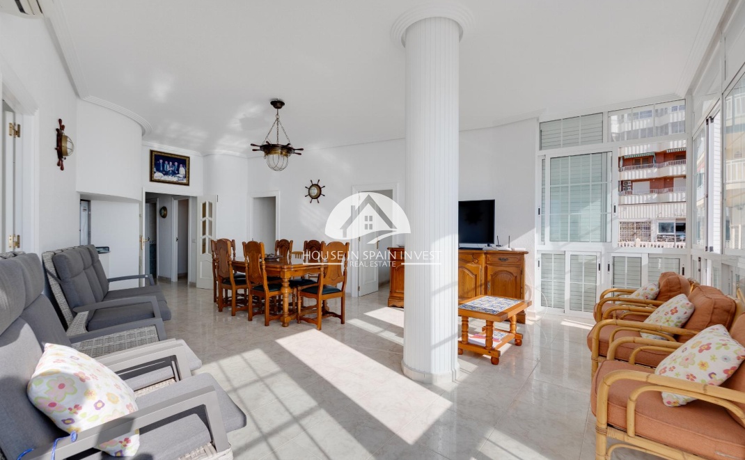 Resale - Apartment  - Torrevieja - El Acequión - Los Náufragos