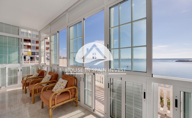 Resale - Apartment  - Torrevieja - El Acequión - Los Náufragos