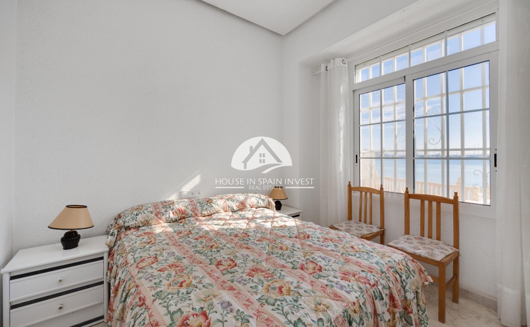 Resale - Apartment  - Torrevieja - El Acequión - Los Náufragos