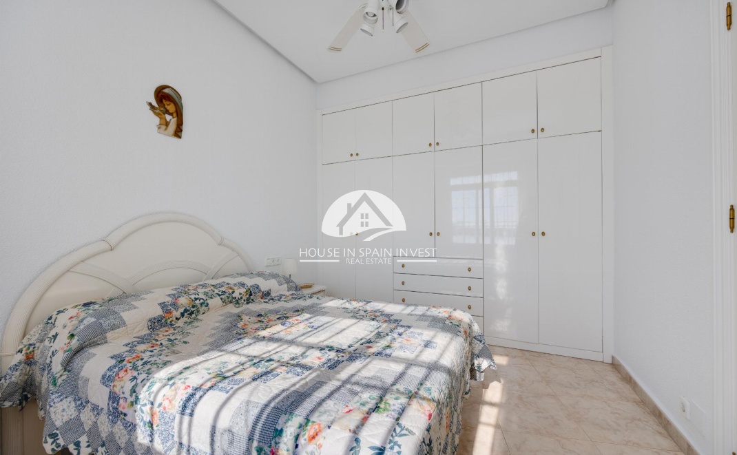 Resale - Apartment  - Torrevieja - El Acequión - Los Náufragos