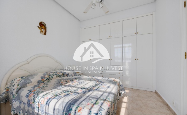 Resale - Apartment  - Torrevieja - El Acequión - Los Náufragos