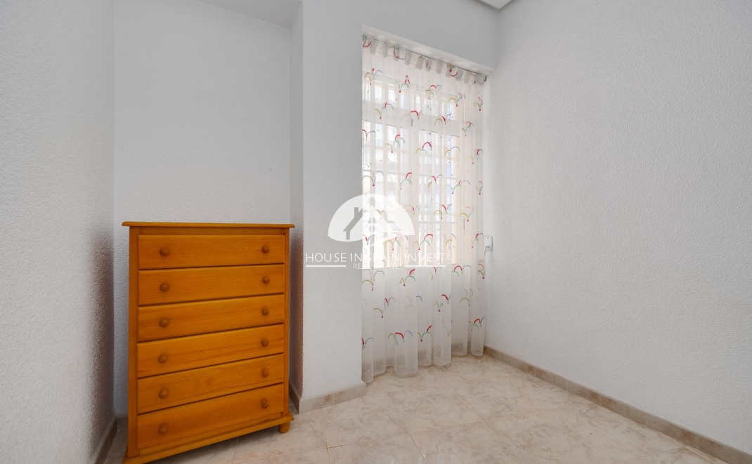 Resale - Apartment  - Torrevieja - El Acequión - Los Náufragos