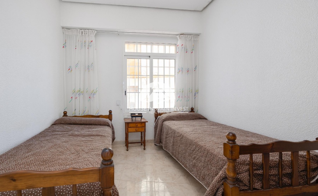 Resale - Apartment  - Torrevieja - El Acequión - Los Náufragos