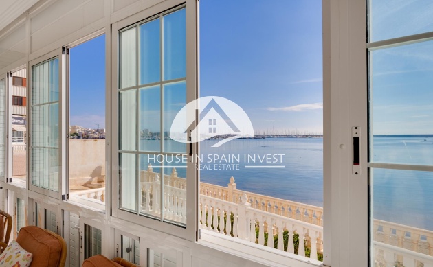 Resale - Apartment  - Torrevieja - El Acequión - Los Náufragos