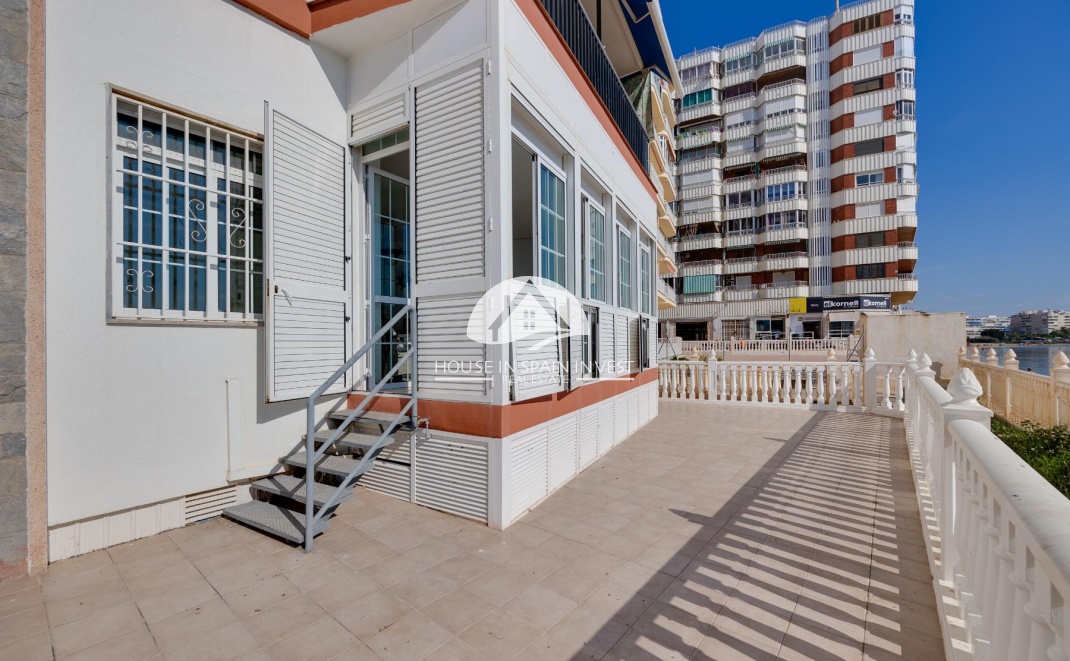 Resale - Apartment  - Torrevieja - El Acequión - Los Náufragos